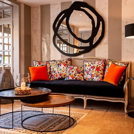 Le Square Отель Astaffort