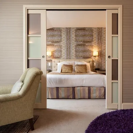 Le Square Hotel Astaffort