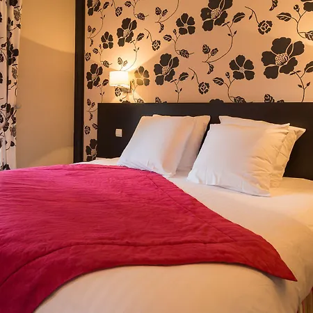 Le Square Отель Astaffort