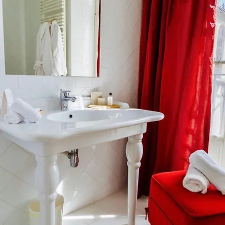 Le Square Отель 3*