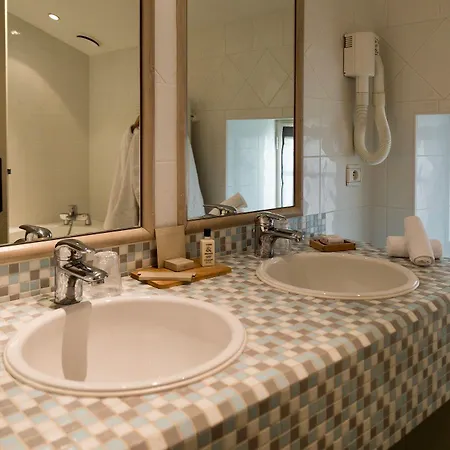 Le Square 3* Astaffort