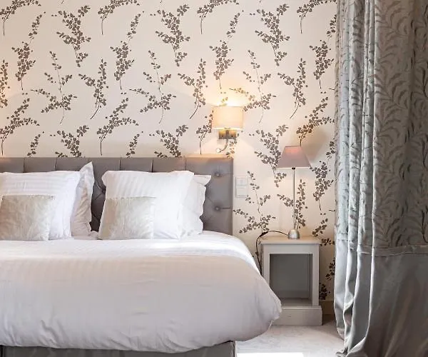 Le Square 3* Astaffort