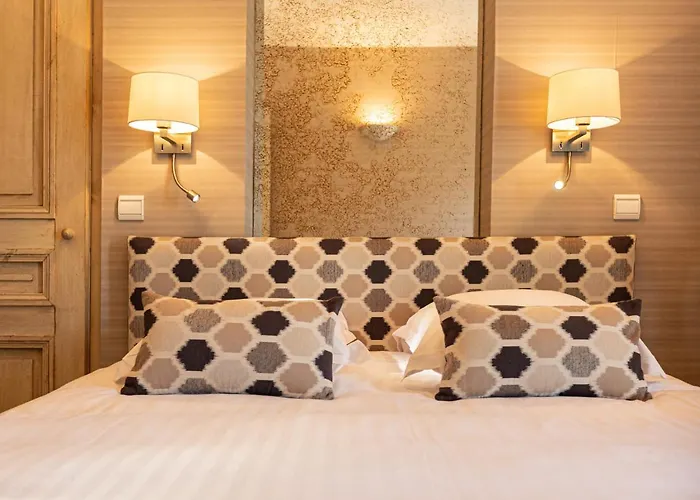 Le Square 3* Astaffort