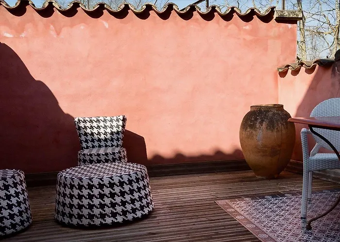 Le Square Hotel Astaffort